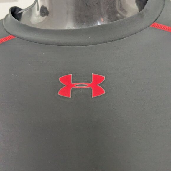 UNDER ARMOUR Boy's Athletic T-Shirts Size L Black/Red - Picture 3 of 8